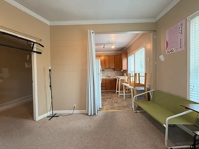 2530 College Ave #3 — Photo 36