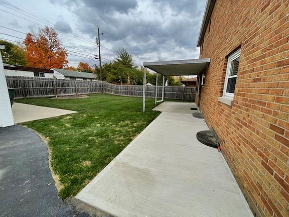 5th image of 740 Island Ct