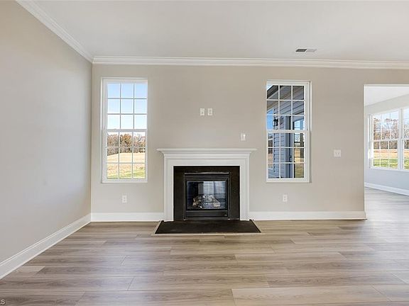 4th image of 161 Red Maple Way