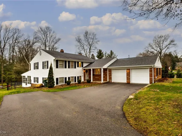 7042 Indian Trl, Youngstown, OH 44514