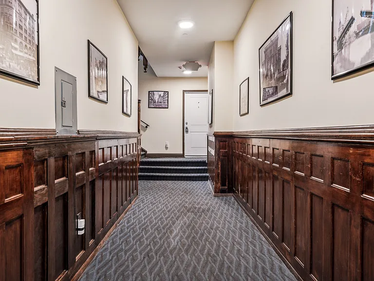 1721 Pine St #B — Photo 32