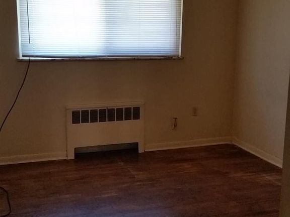 4th image of 2522 Vera Ave APT 2