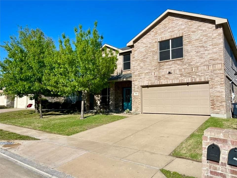 1st image of 3005 Yoakum St