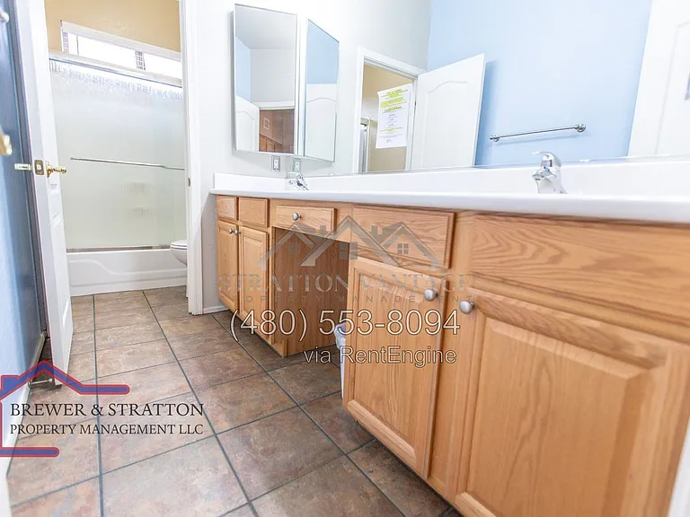 1373 W Longhorn Dr — Photo 38