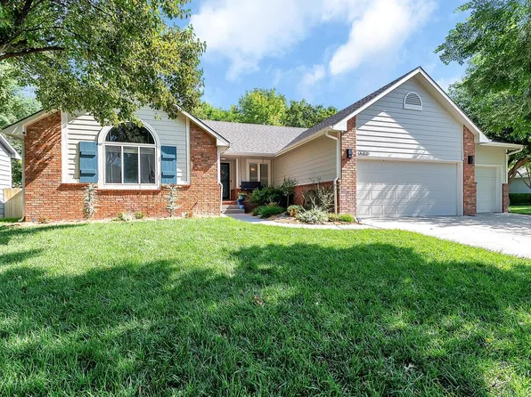 3206 N Forest Lakes St, Wichita, KS 67205