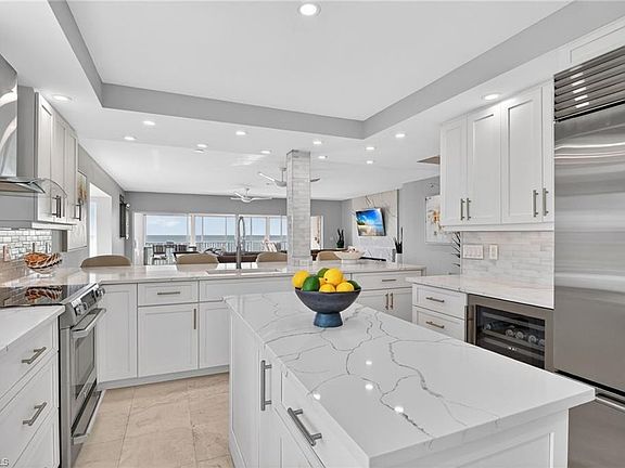 3rd image of 10633 Gulf Shore DR #3S