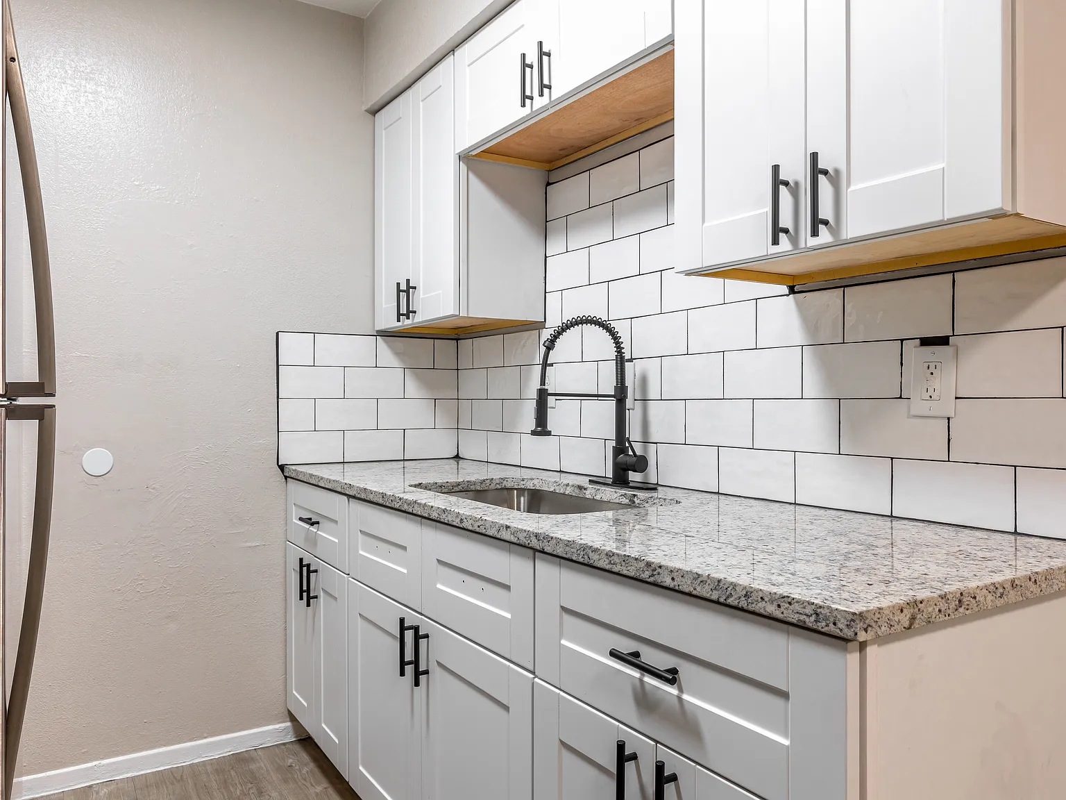 1 bed, 598 sqft, $950 — Photo 4