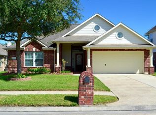 3803 Maple Leaf Cir, La Porte, TX 77571