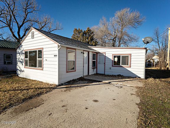 3rd image of 809 Pine St