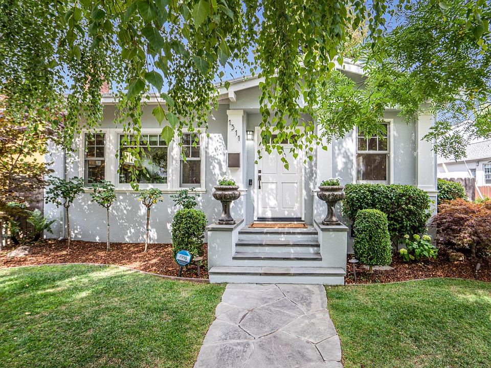 1st image of 1311 Palm Ave