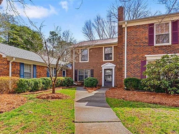 2nd image of 2408 Cottage Pl
