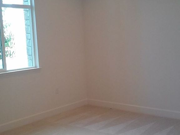 5th image of 5360 Campus Dr