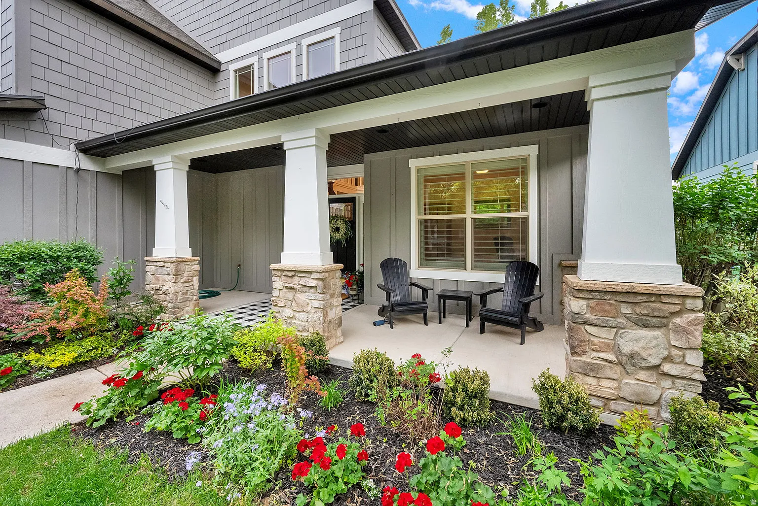 4 bed, 3.5 bath, 2695 sqft, $4,800 — Photo 3