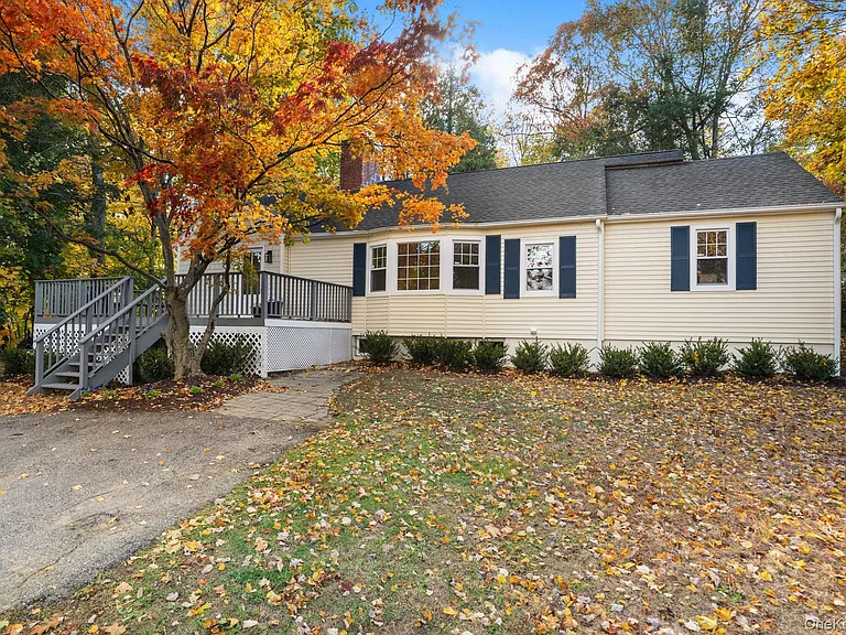 27 Winding Ln — Photo 38
