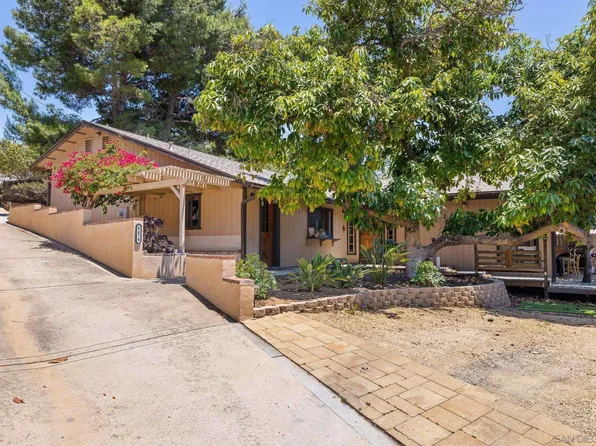 8472-74 Golden Ridge Rd, Lakeside, CA 92040