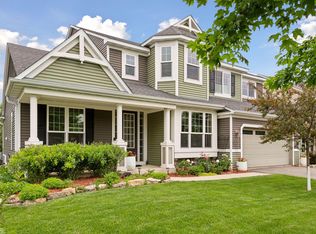 1285 Farmhouse Dr, Waconia, MN 55387