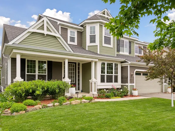 1285 Farmhouse Dr, Waconia, MN 55387