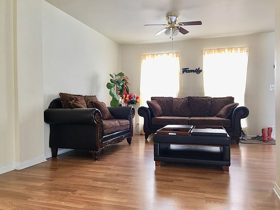3rd image of 2106 Aspen Dr