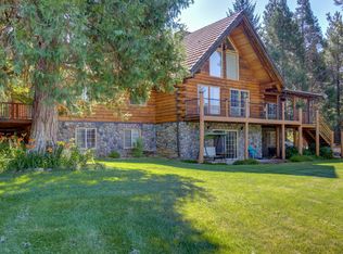 225 Monteflora Ter, Grants Pass, OR 97526