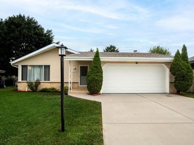 3530 Oakwood DRIVE, Racine, WI, 53406