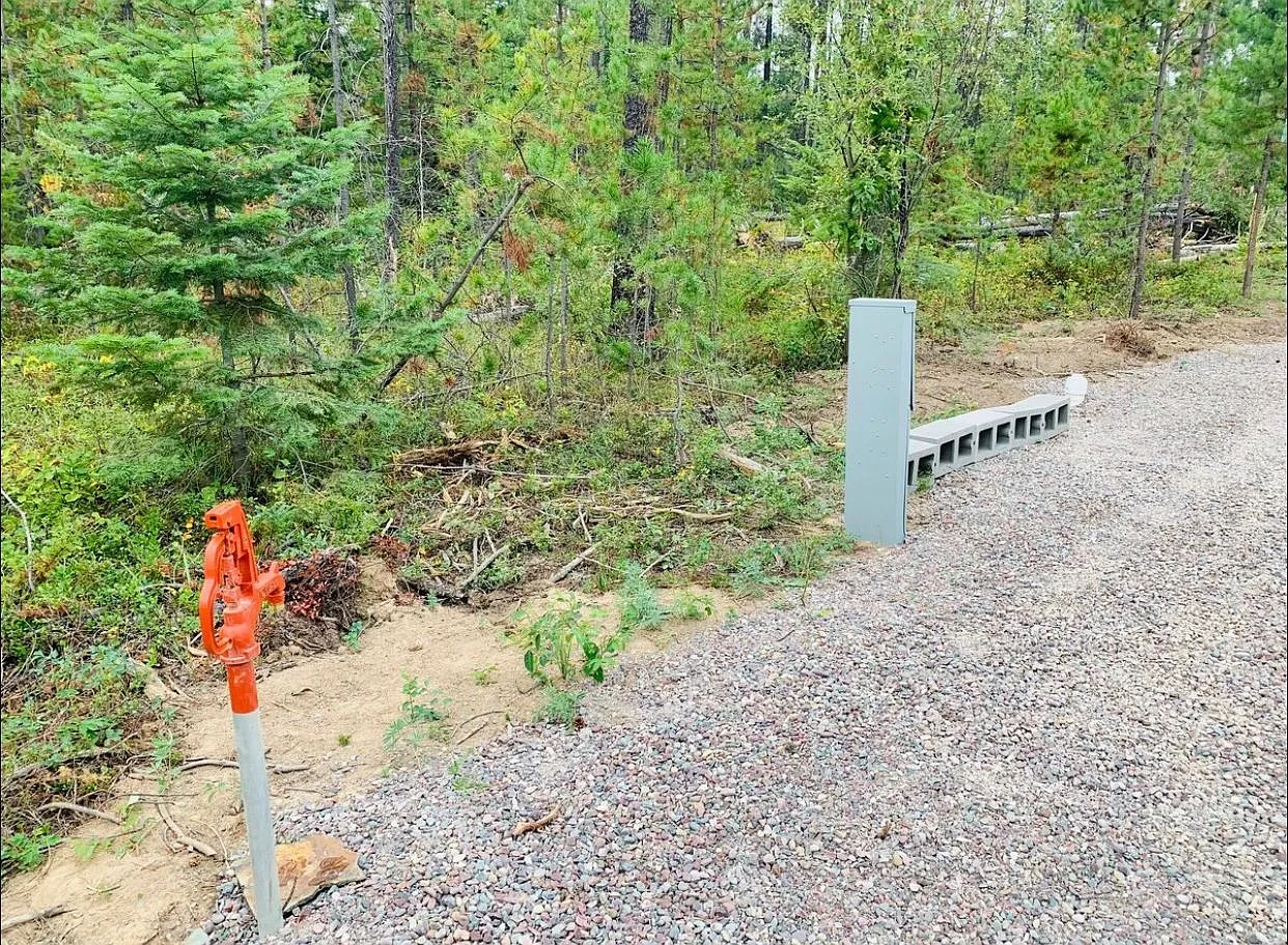 Magical Year-Round Rv Pad-Minutes From Glacier & The Flathead Valley — Photo 2