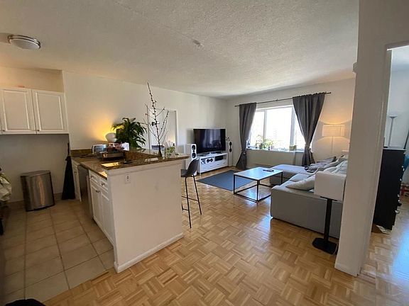 5th image of 303 W 21st St #14