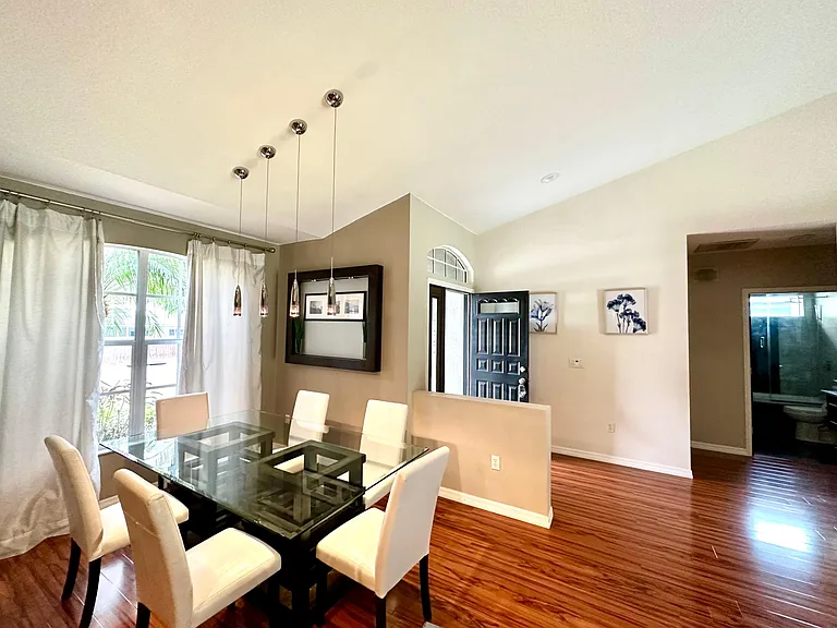 2227 Misty Ct — Photo 12