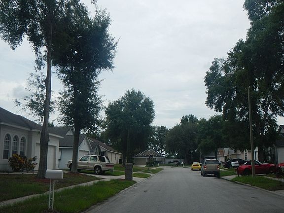 2nd image of 2224 Pebblewood Dr