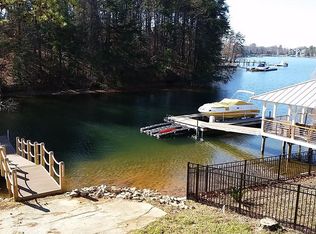 19617 Bustle Rd, Cornelius, NC 28031