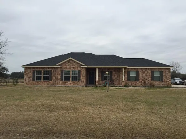 1056 Longhorn Trl, Angleton, TX 77515