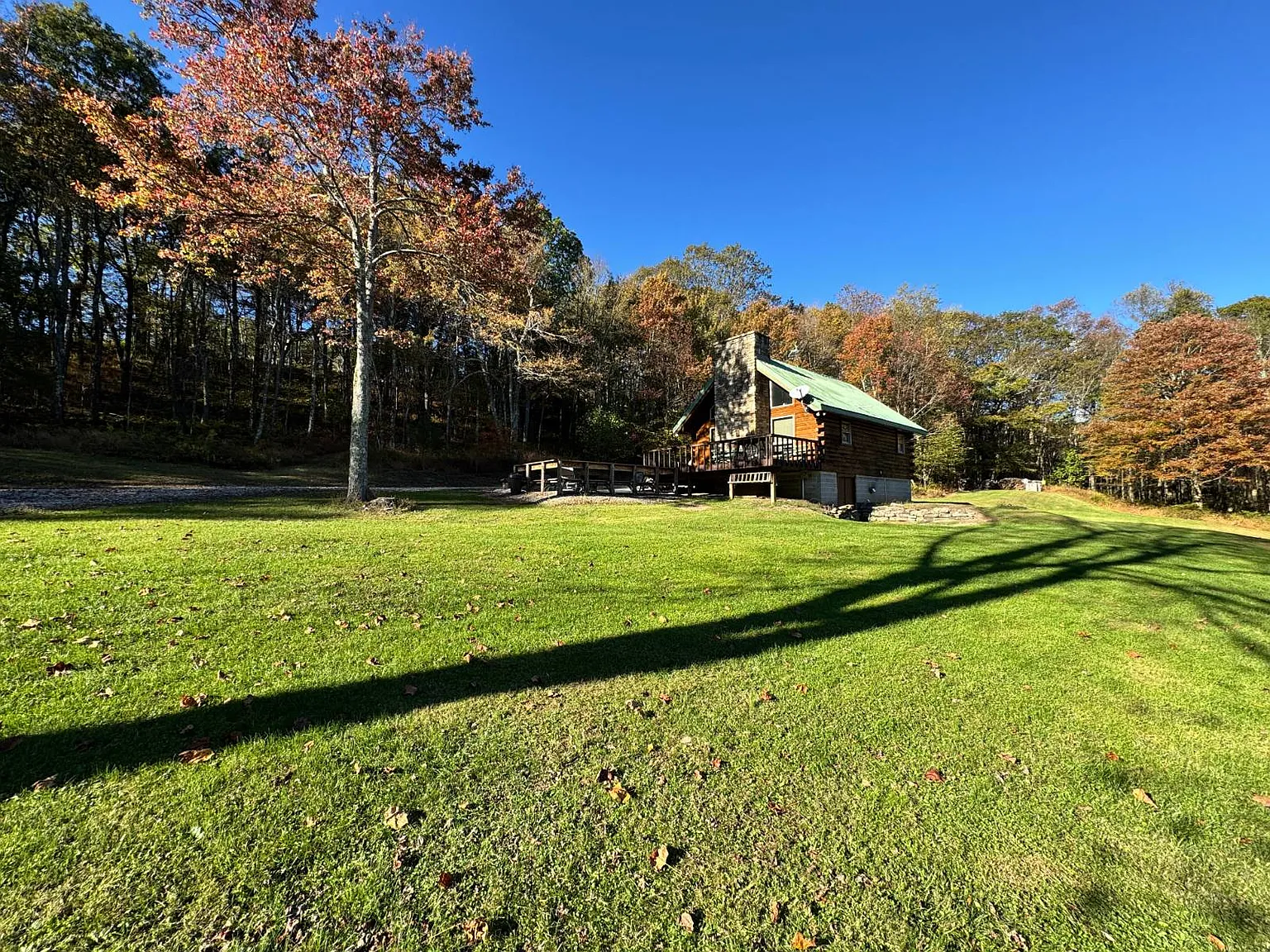 1769 Skyline Dr photo 1