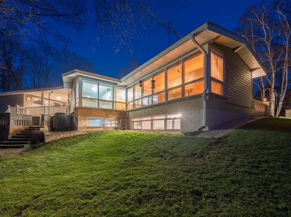 6375 Wildlife ROAD, Allenton, WI 53002