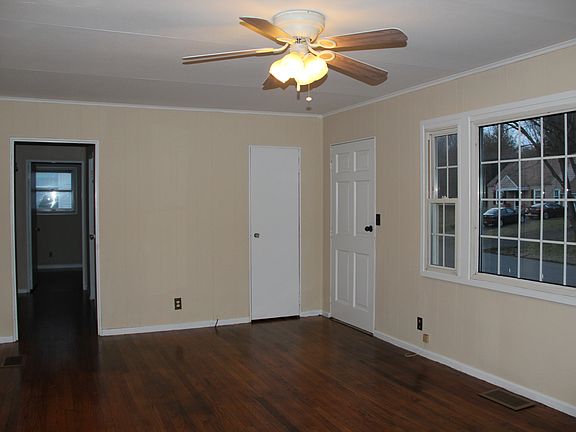 5th image of 31 Virginia Ave