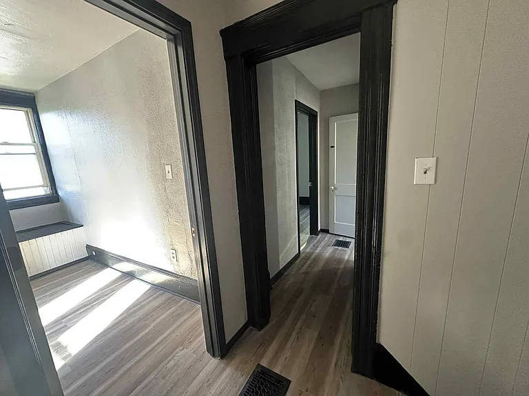 3133 W 84th St — Photo 12