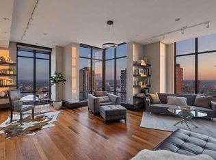 201 S 11th St Unit 2100, Minneapolis, MN 55403