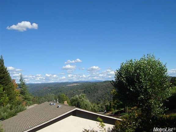 3rd image of 466 Olive Orchard Dr