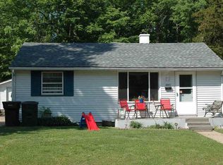 2325 Hollywood Pl, South Bend, IN 46616