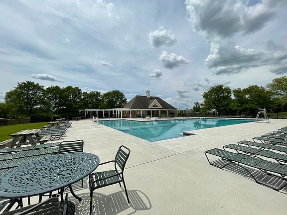5th image of 1433 Spanish Moss Way