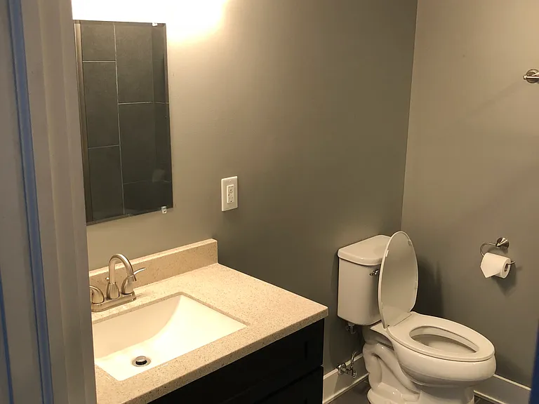 2036.5 Ruckle St — Photo 22