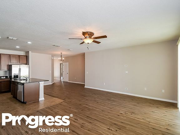 5th image of 2460 Tanner Lake Ct