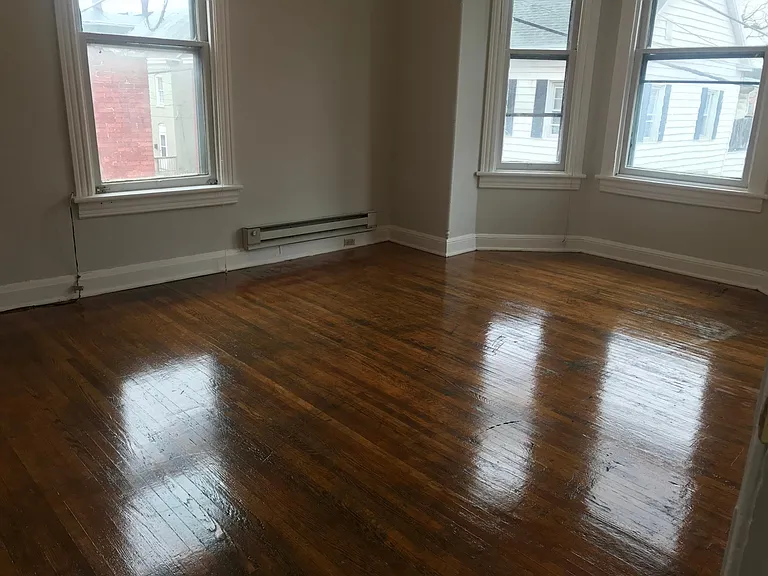 25 S Locust St #2 — Photo 16