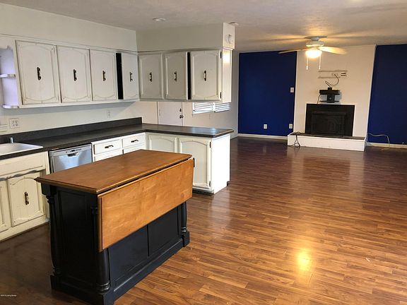 5th image of 204 Harris Dr