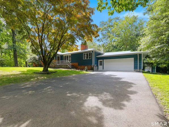 207 Barncroft Road, Stamford, CT 06902