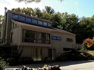 240 Usquepaugh Rd, South Kingstown, RI 02892