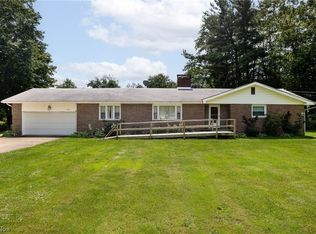 4248 Greenwich Rd, Barberton, OH 44203