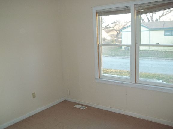 3rd image of 3600 NW 13th St