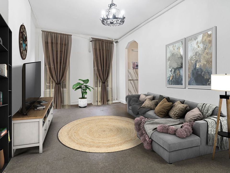 1st image of 55 1/2 Downing St #2