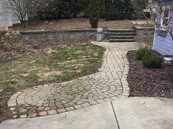 5th image of W59N457 Hilgen Ave