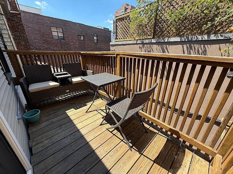 45 Frost St #2 — Photo 6