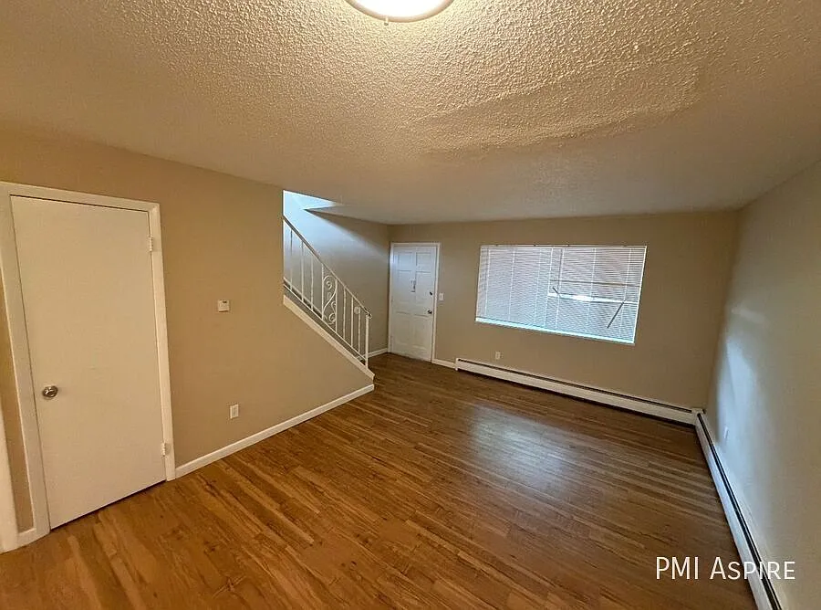 2 Bedroom 1.5 Bathrooms Apartment in Loveland — Photo 3